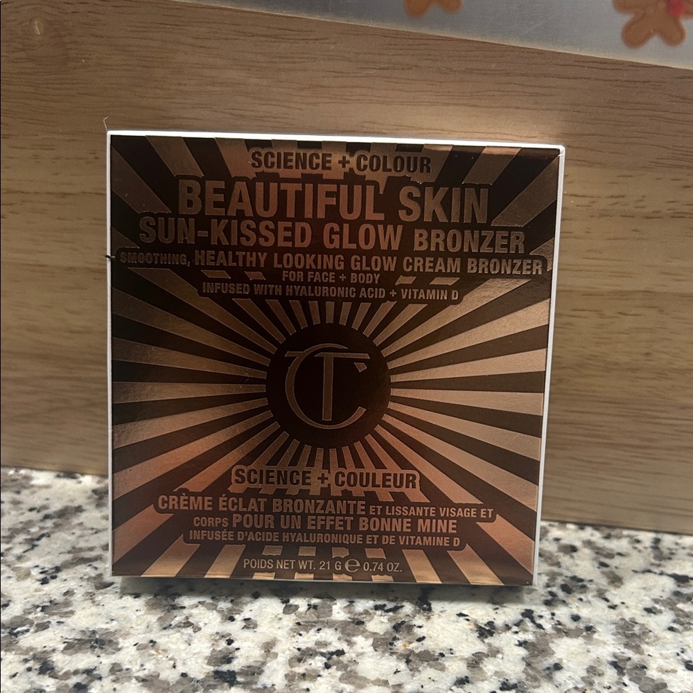 Charlotte Tilbury Beautiful Skin Sun-Kissed Glow Bronzer